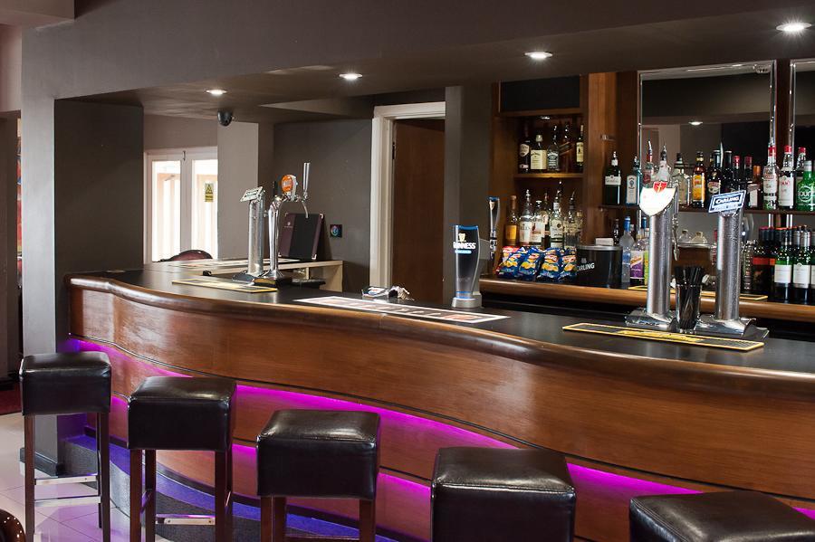 Riverside Hotel Кенилуърт Екстериор снимка