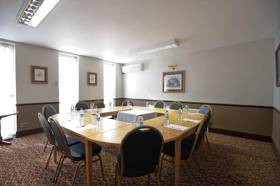 Riverside Hotel Кенилуърт Екстериор снимка